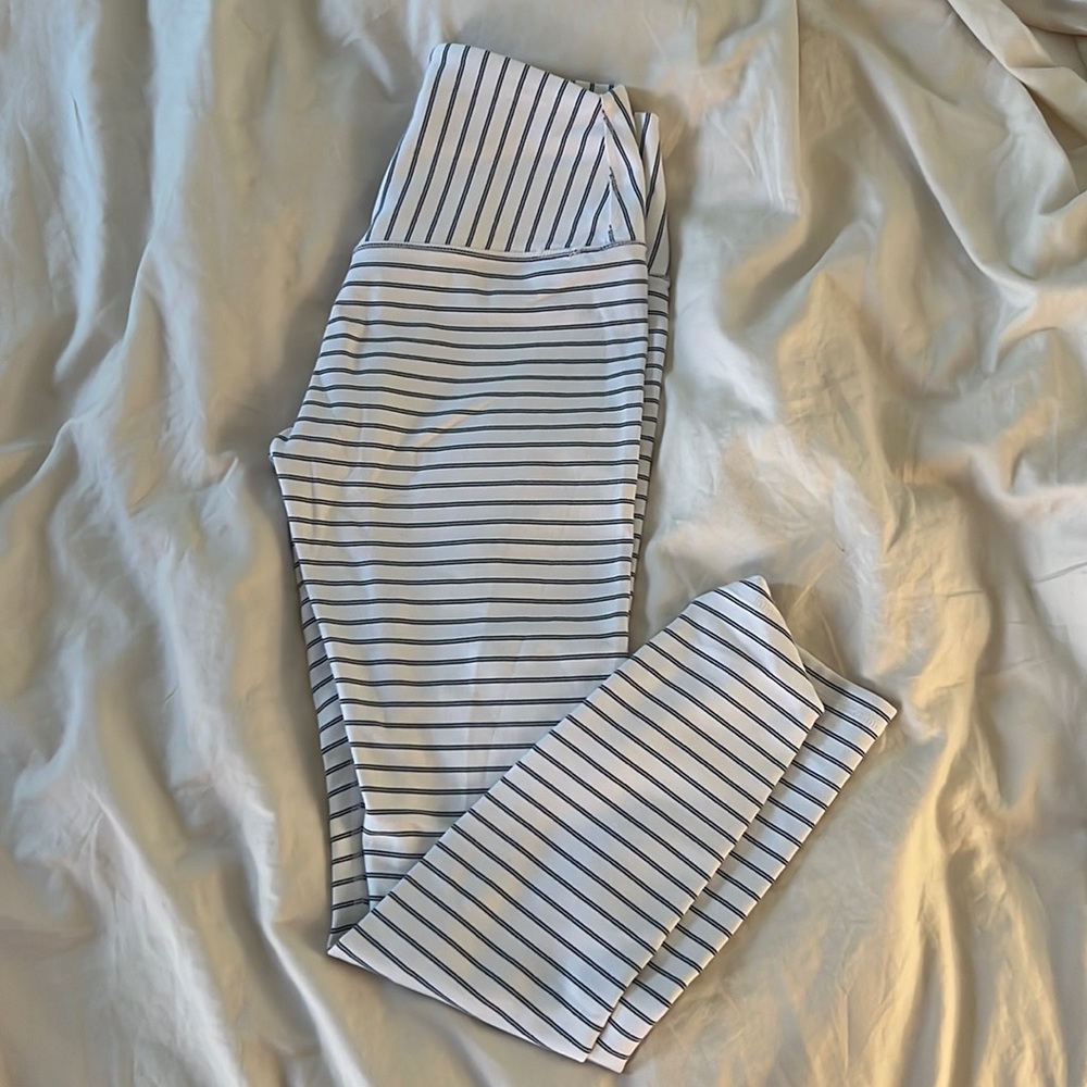 Blue and white Glyder leggings